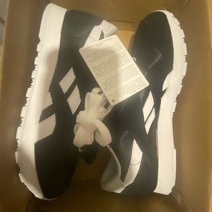 reebok nylon classic black Size 7